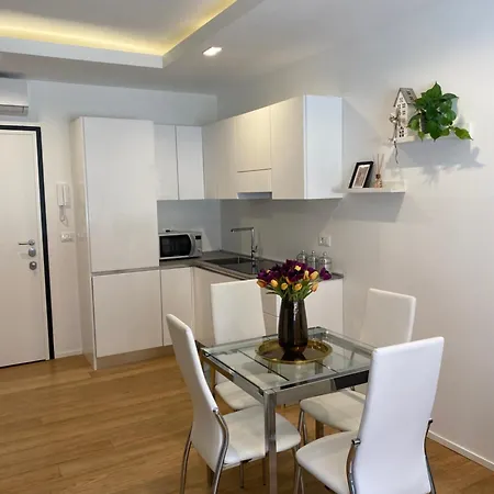 Gramsci 2 - Cozy Apartment Near Sempione Park! Milan Exterior photo